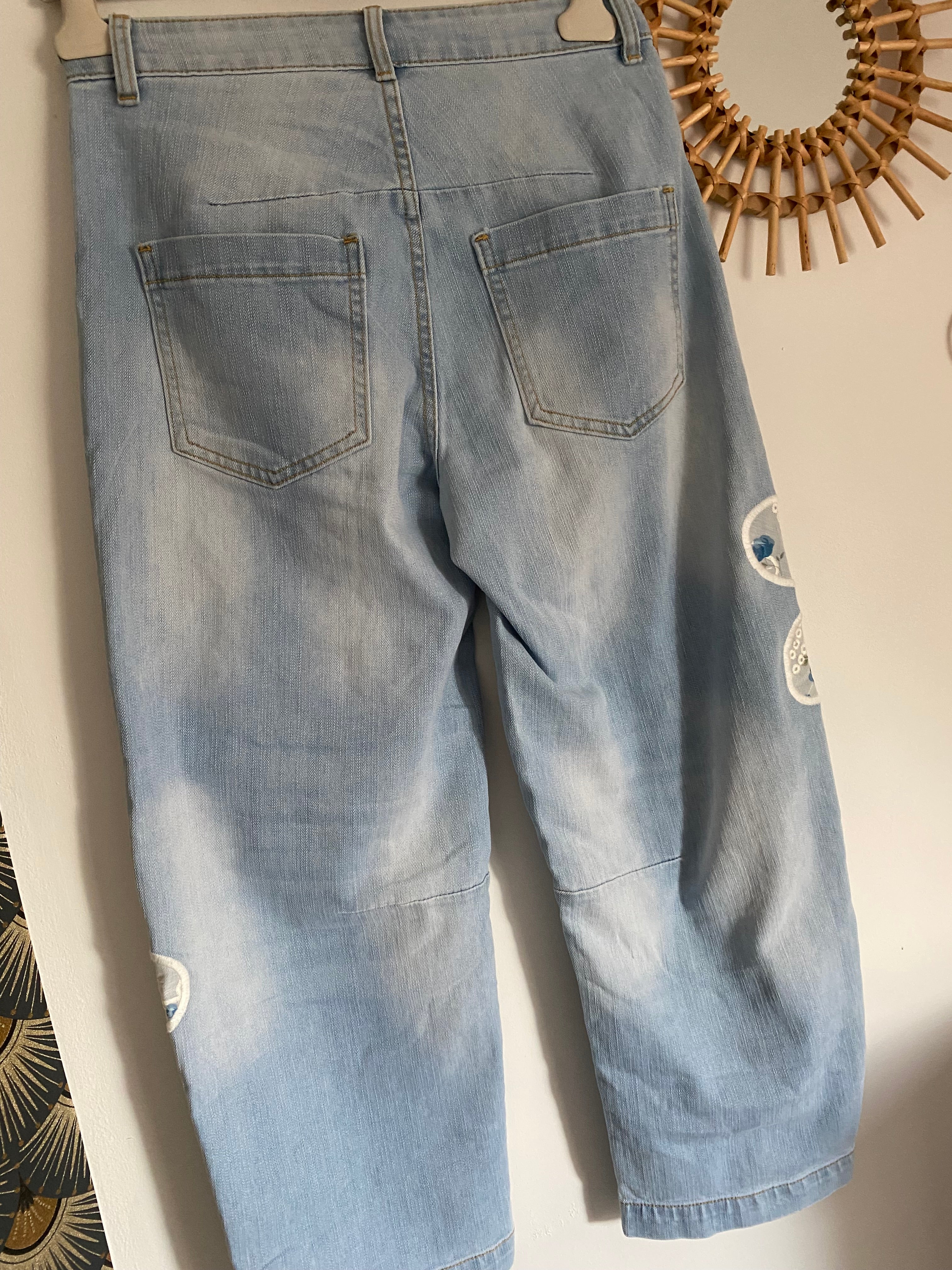 PANTALON JEAN FLEURS CARLA  TAILLES :S