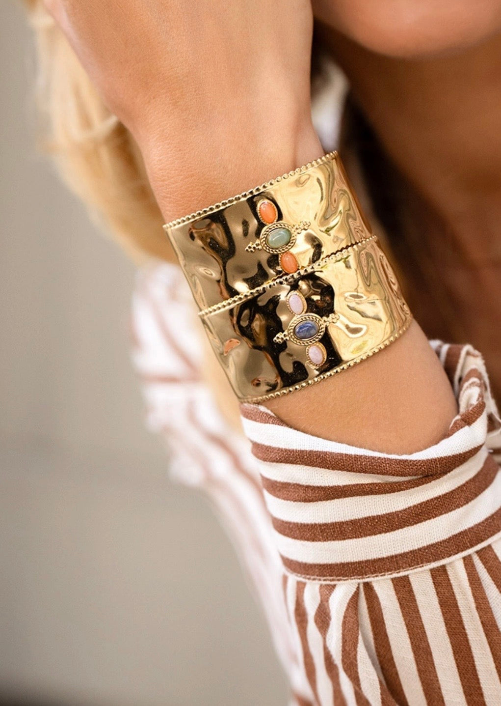 BRACELET MANCHETTE AMEL PIERRES NATURELLES AGATHE ORANGE
