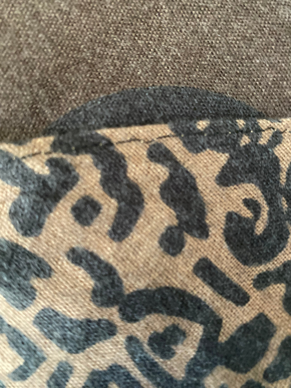 FOULARD TRIANGLE 12 100% VISCOSE  CAFE