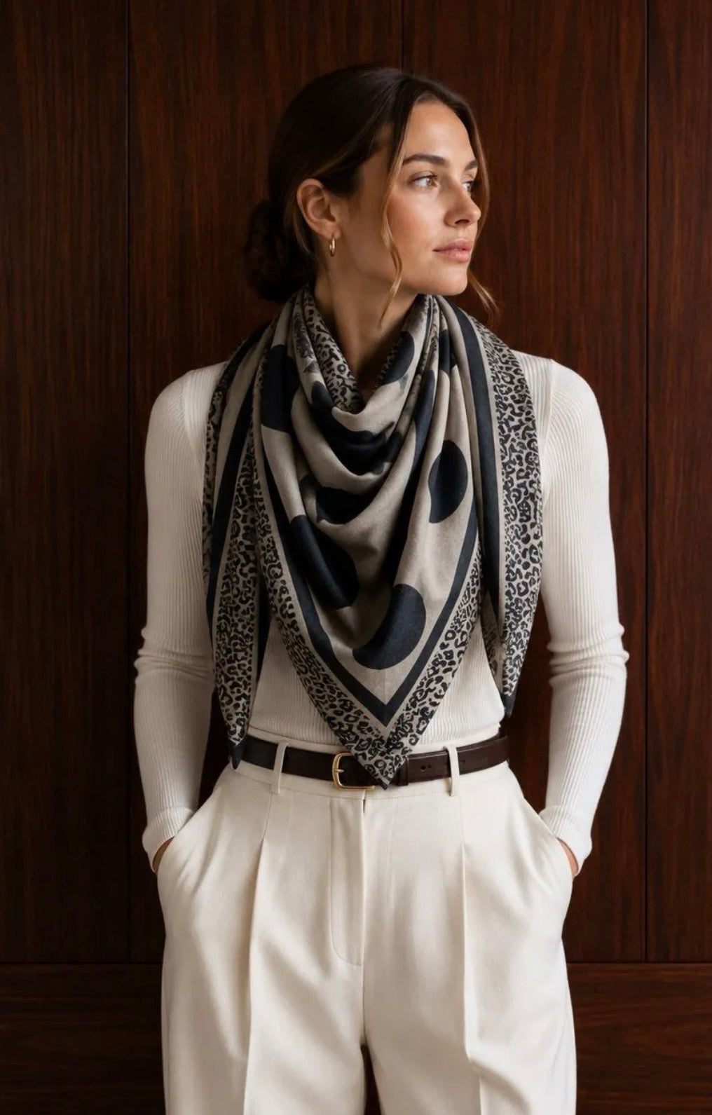 FOULARD TRIANGLE 13 100% VISCOSE  BEIGE