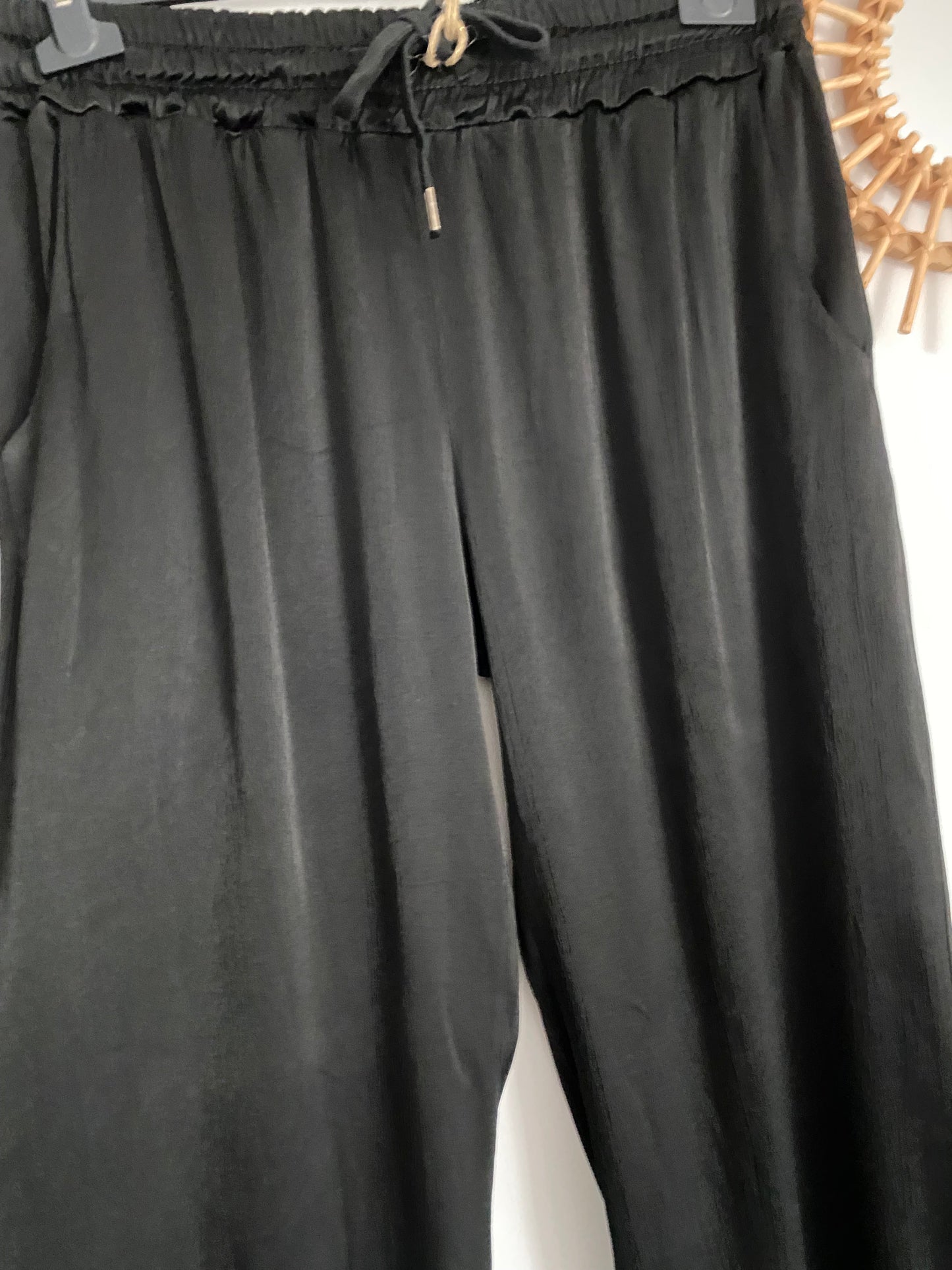 PANTALON SATIN NOIR TU 36/44