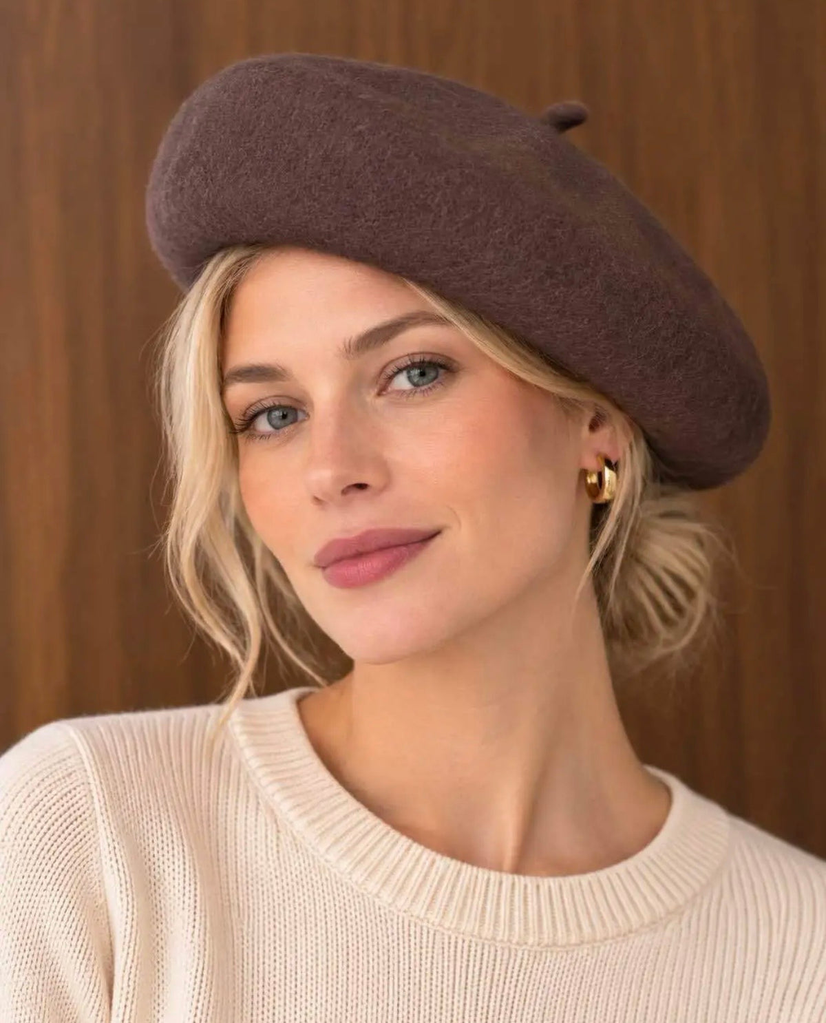BERET LAINE  CAFE