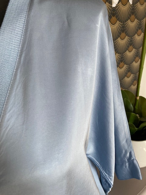 VESTE GILLETTA  BLEUE  SOIE   TAILLE UNIQUE 40/44