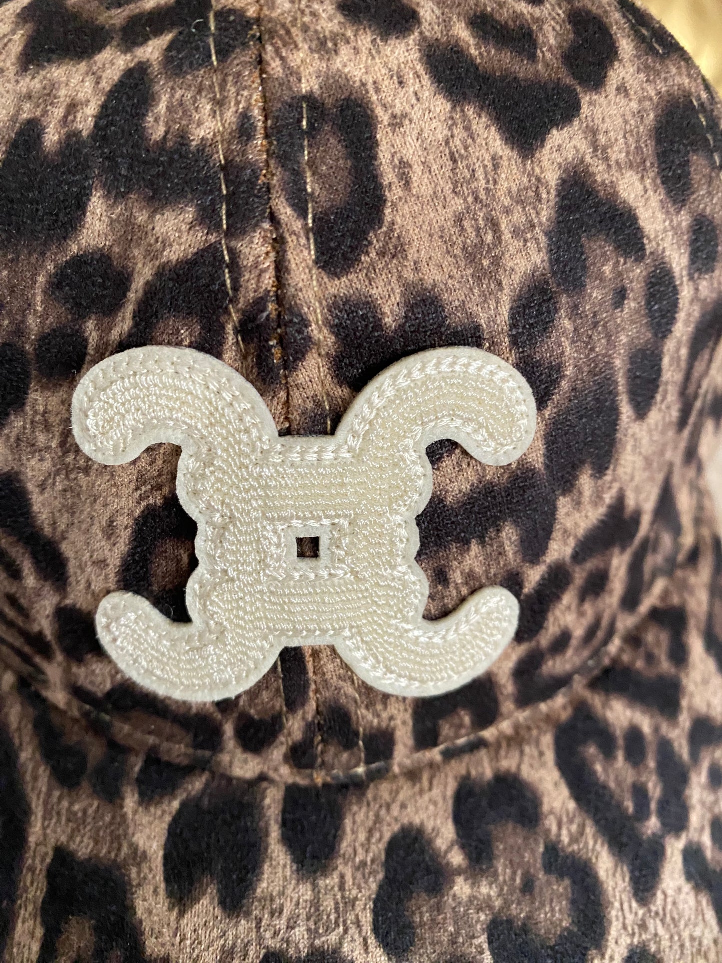 CASQUETTE CELINA  LEOPARD CHOCOLAT  TU