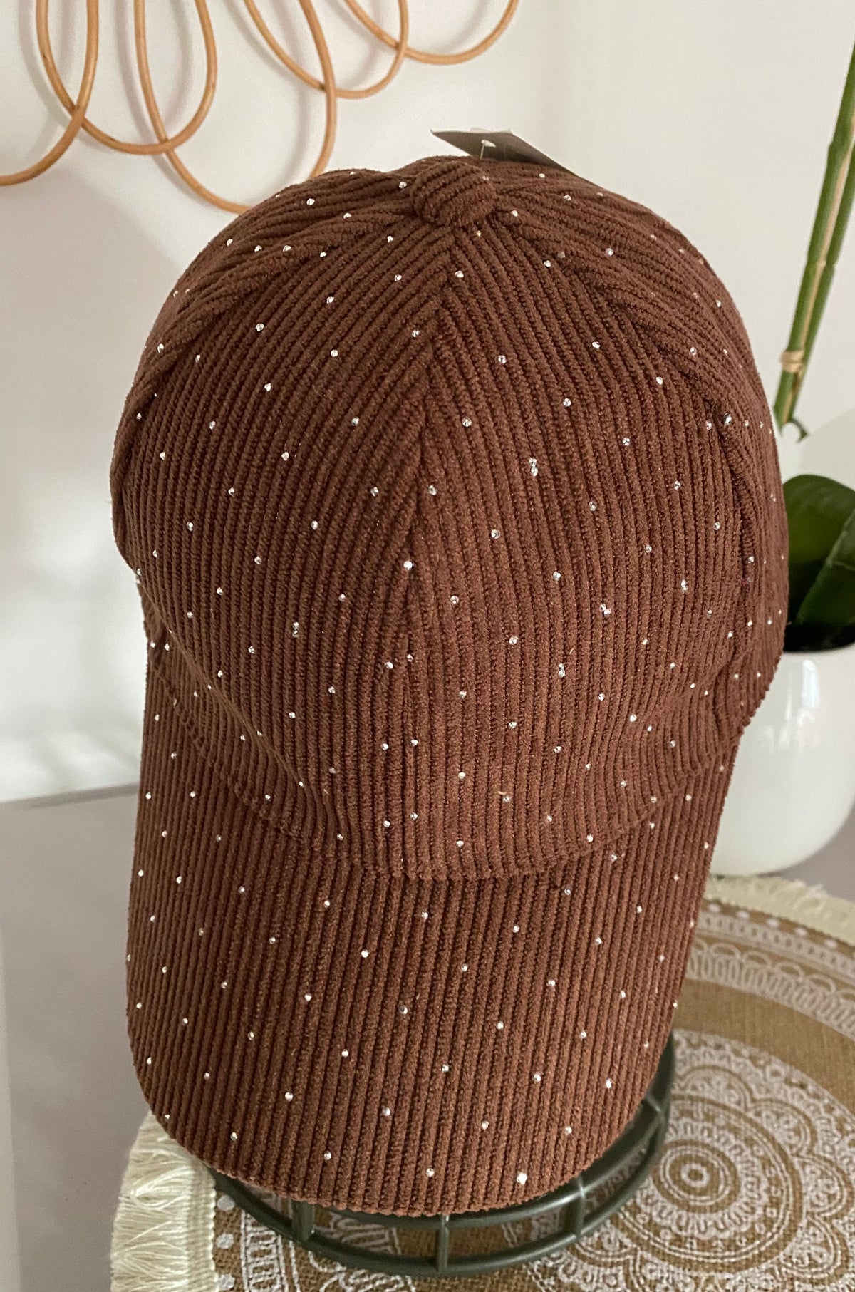 CASQUETTE VELOURS CHOCO STRASS TU