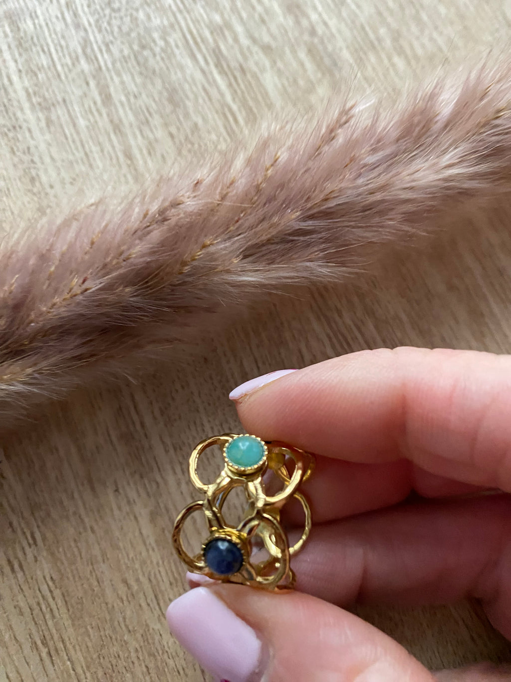 BAGUE FLEURS AVEC PIERRES NATURELLES  SODALITHE