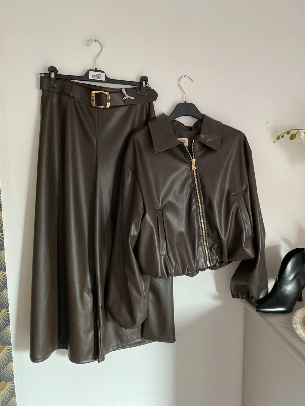 VESTE COURTE SIMILI CHOCO TU 36/42