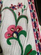 GILET BRODE  BLANC ET ROSE     34/42