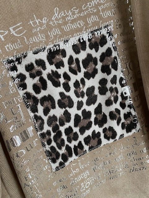 HAUT VELOUR BEIGE   COLLECTION BELLE TAILLE   44/48  petit 50