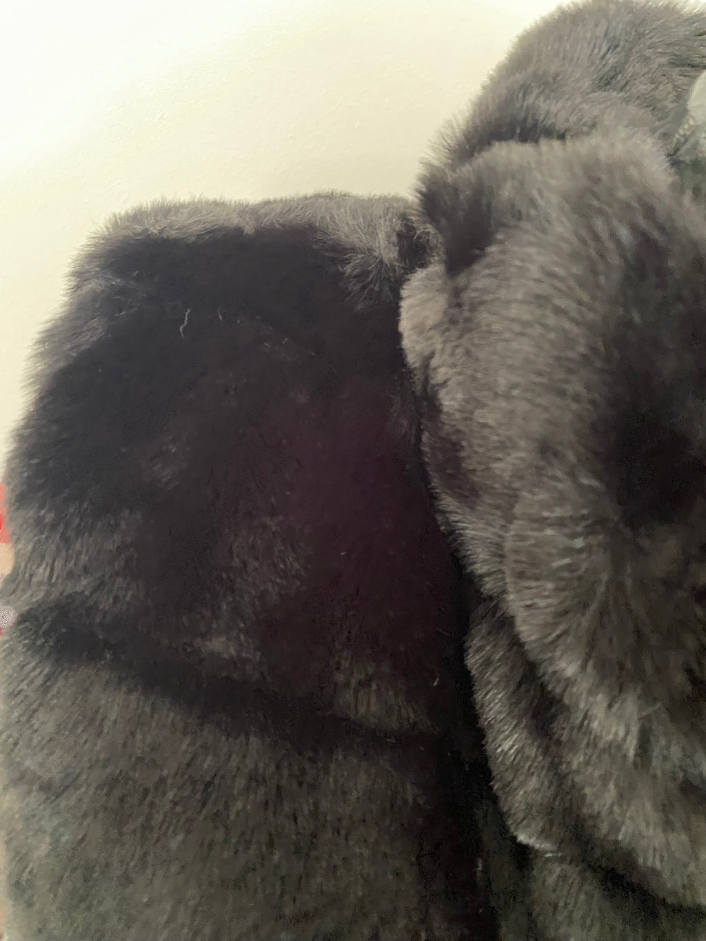 GILET FAUSSE FOURURE NOIR   TU 36/42 PETIT 44