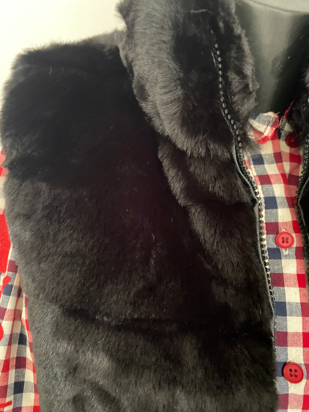 GILET FAUSSE FOURURE NOIR   TU 36/42 PETIT 44