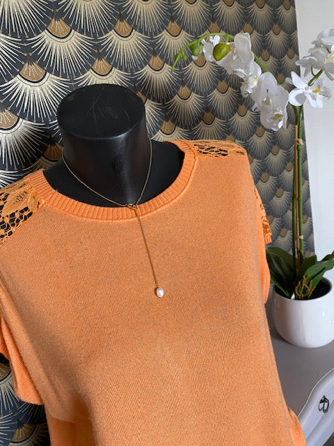 TOP DENTELLE  CORAIL    38/44  angora