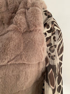 GILET FAUSSE FOURURE TAUPE  TU 36/42 PETIT 44