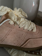 BASKETS A LACETS DENTELLE ET BIJOUX  ROSE PALE  36/37/38/39/40/41