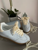 BASKETS A LACETS DENTELLE ET BIJOUX  BLEU CIEL   36/37/38/39/40/41