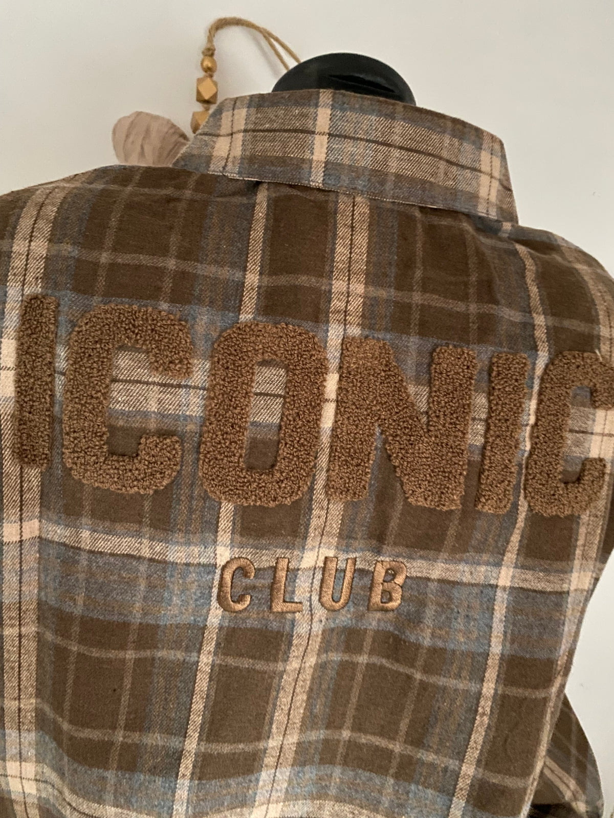 CHEMISE ICONIC  CHOCO TAILLES S/M OU M/L