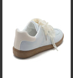BASKETS A LACETS DENTELLE ET BIJOUX  BLEU CIEL   36/37/38/39/40/41