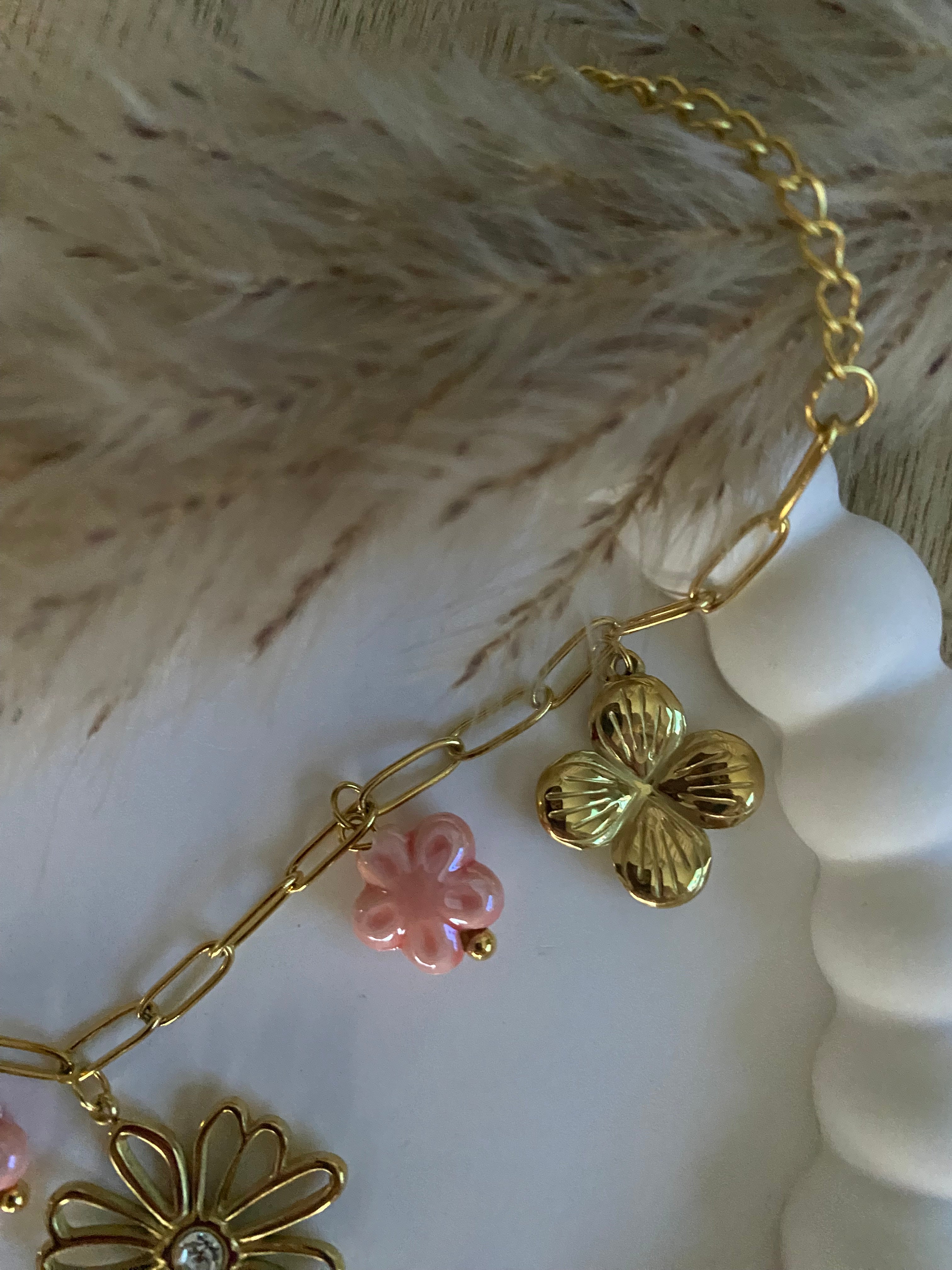 Bracelet breloques fleur rose acier inoxydable