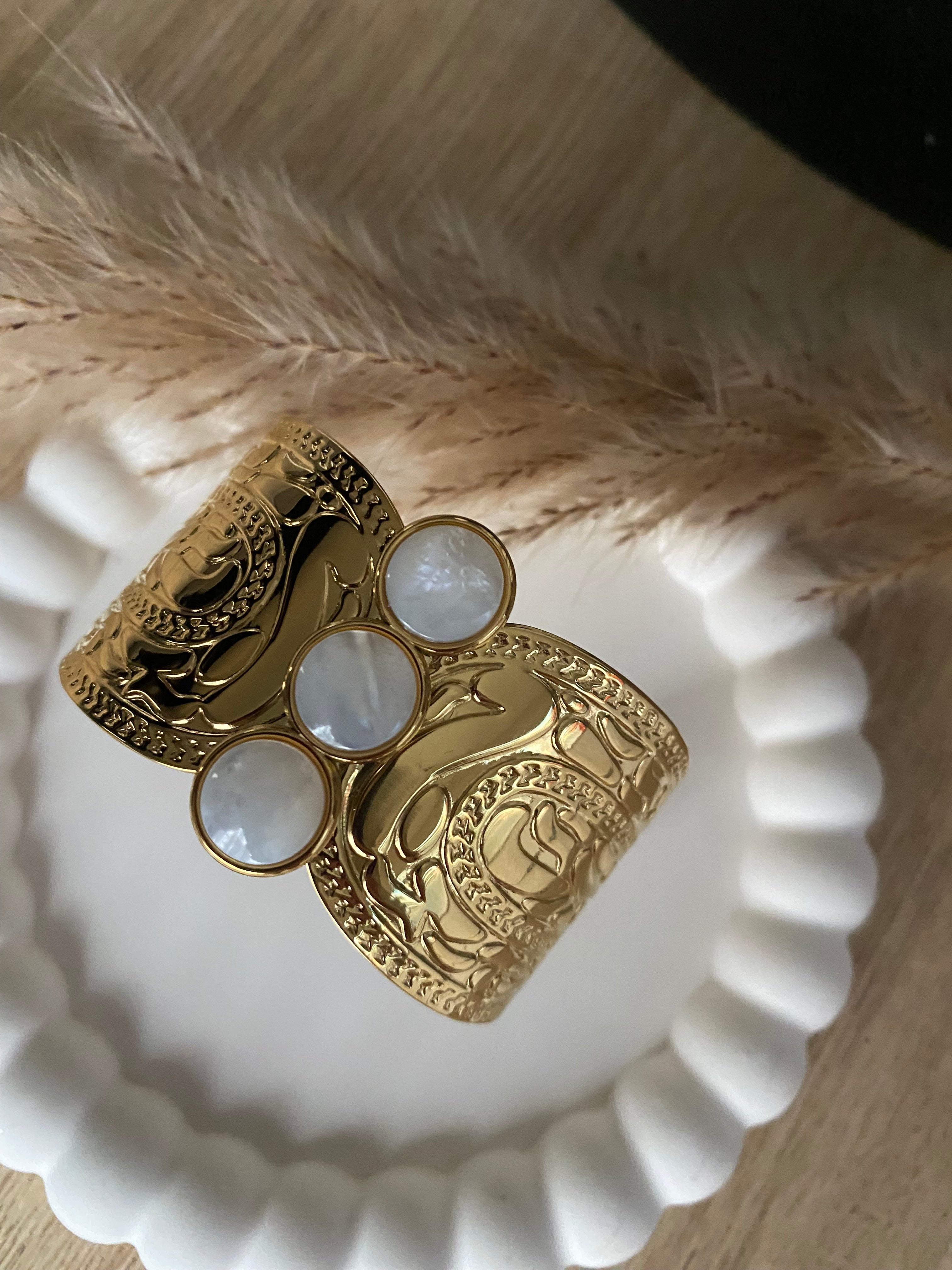 MANCHETTE CELESTE PIERRES NATURELLES NACRE