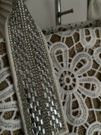 SAC CROCHET , CUIR  ET STRASS  BLANC