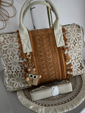 SAC CROCHET , ECRU ET CAMEL