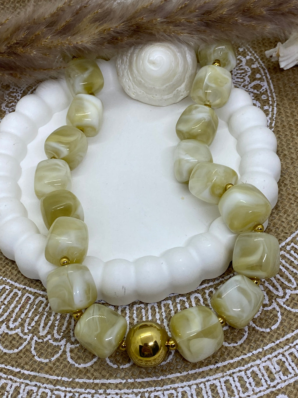 COLLIER RESINE POP CORN BEIGE
