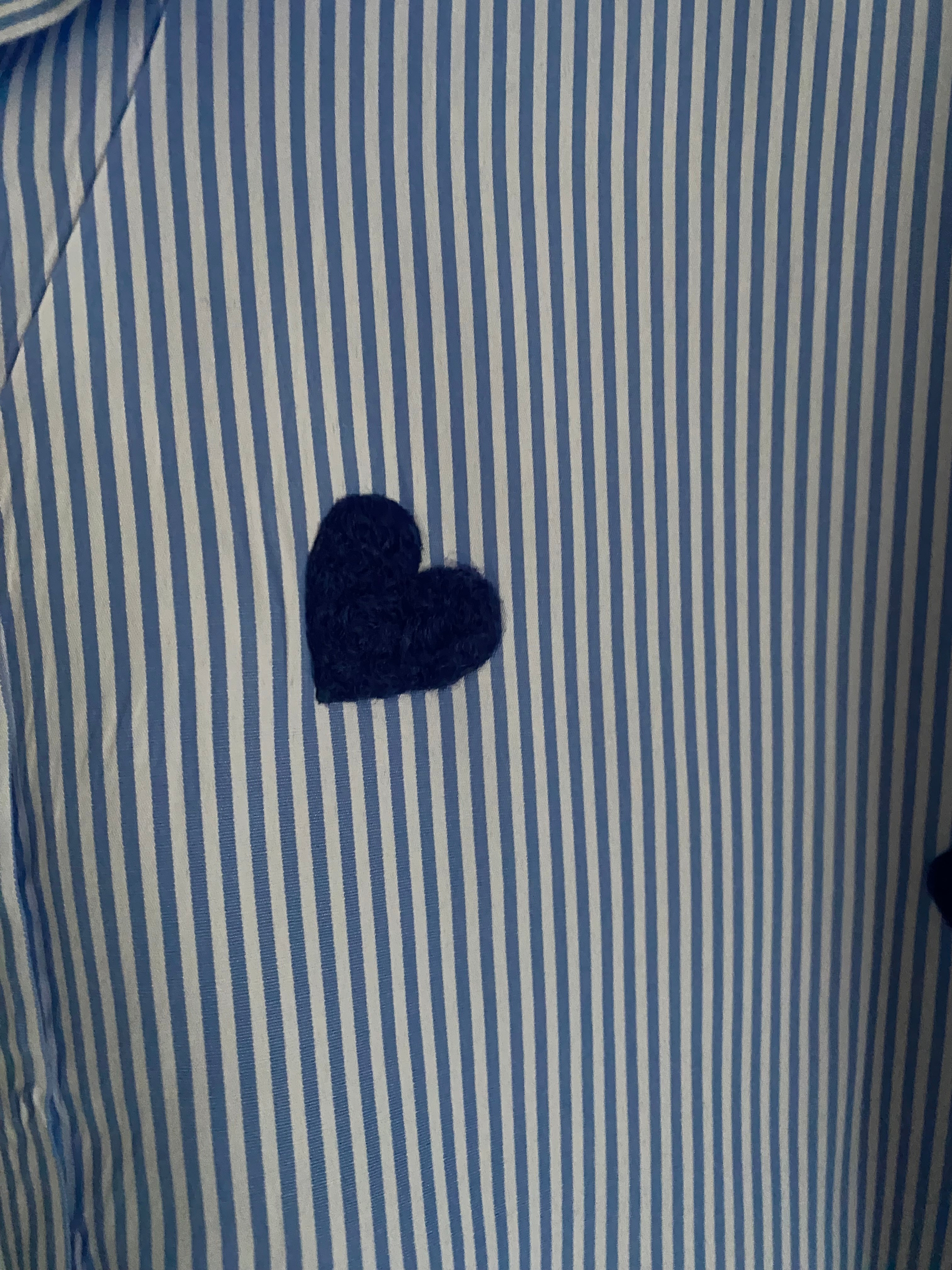 CHEMISE RAYEE COEURS BLEU MARINE    TU 36/44
