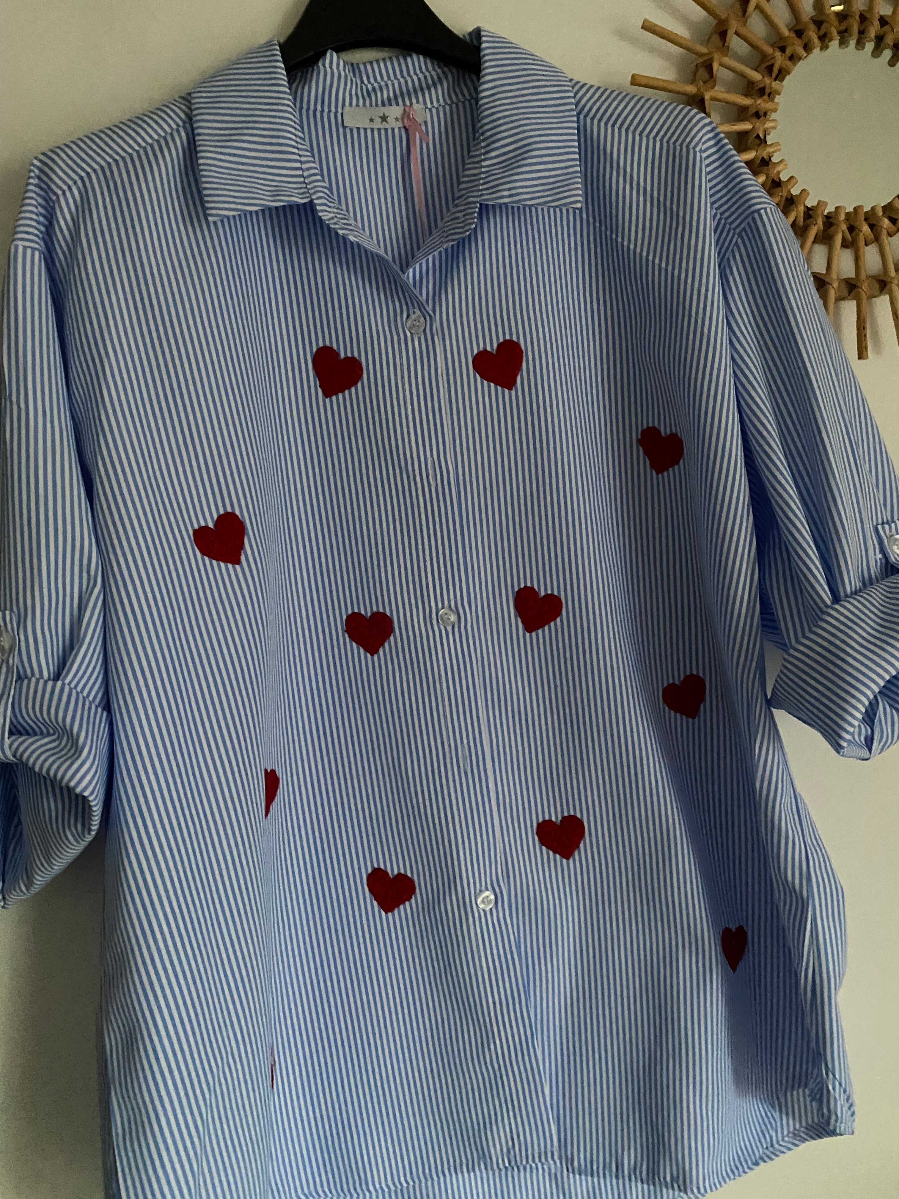 CHEMISE RAYEE COEURS ROUGES   TU 36/44