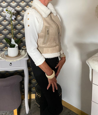 VESTE DESY  TAILLE M OU L