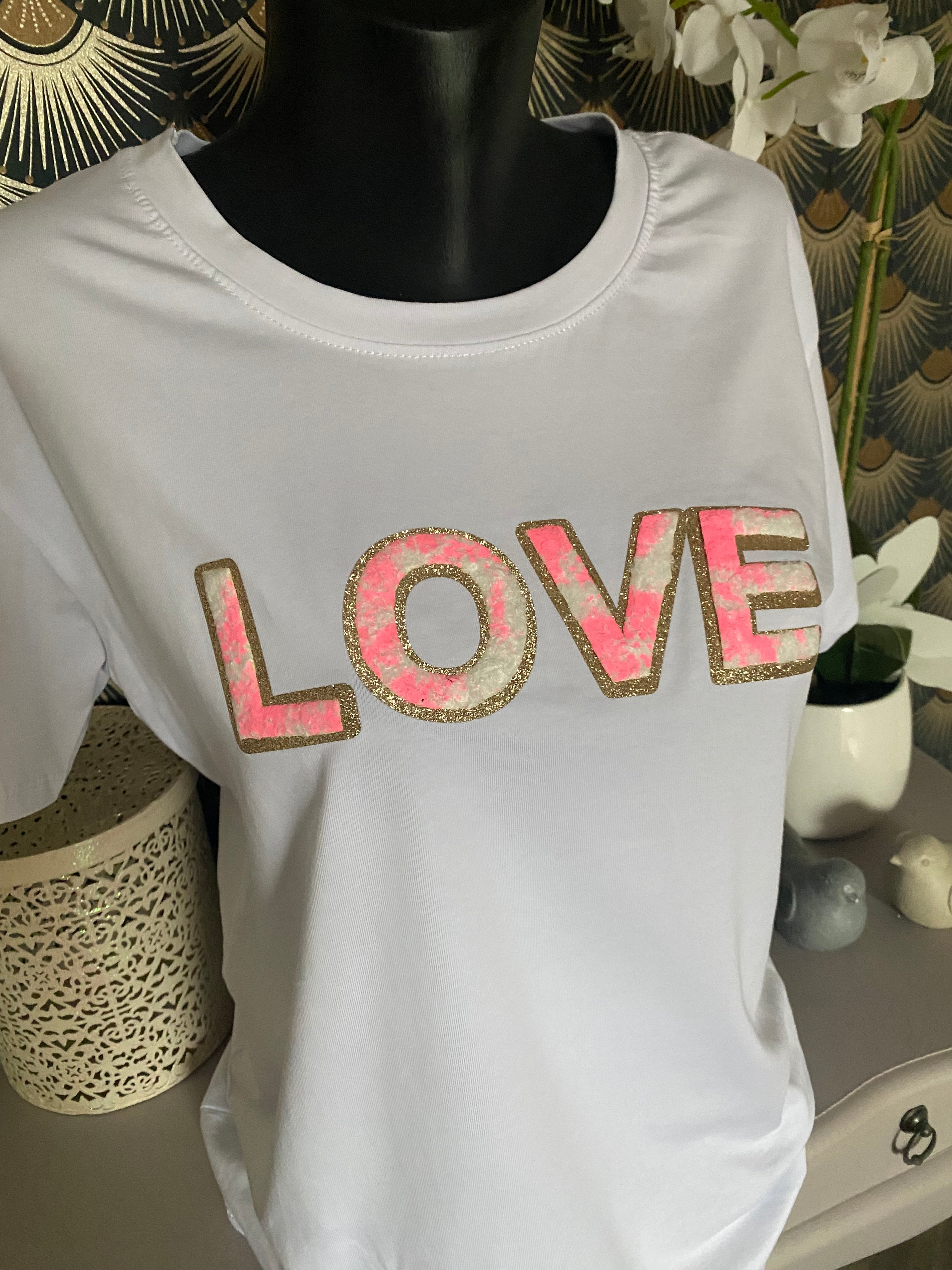 TEE SHIRT LOVE ROSE TAILLE UNIQUE 36/42