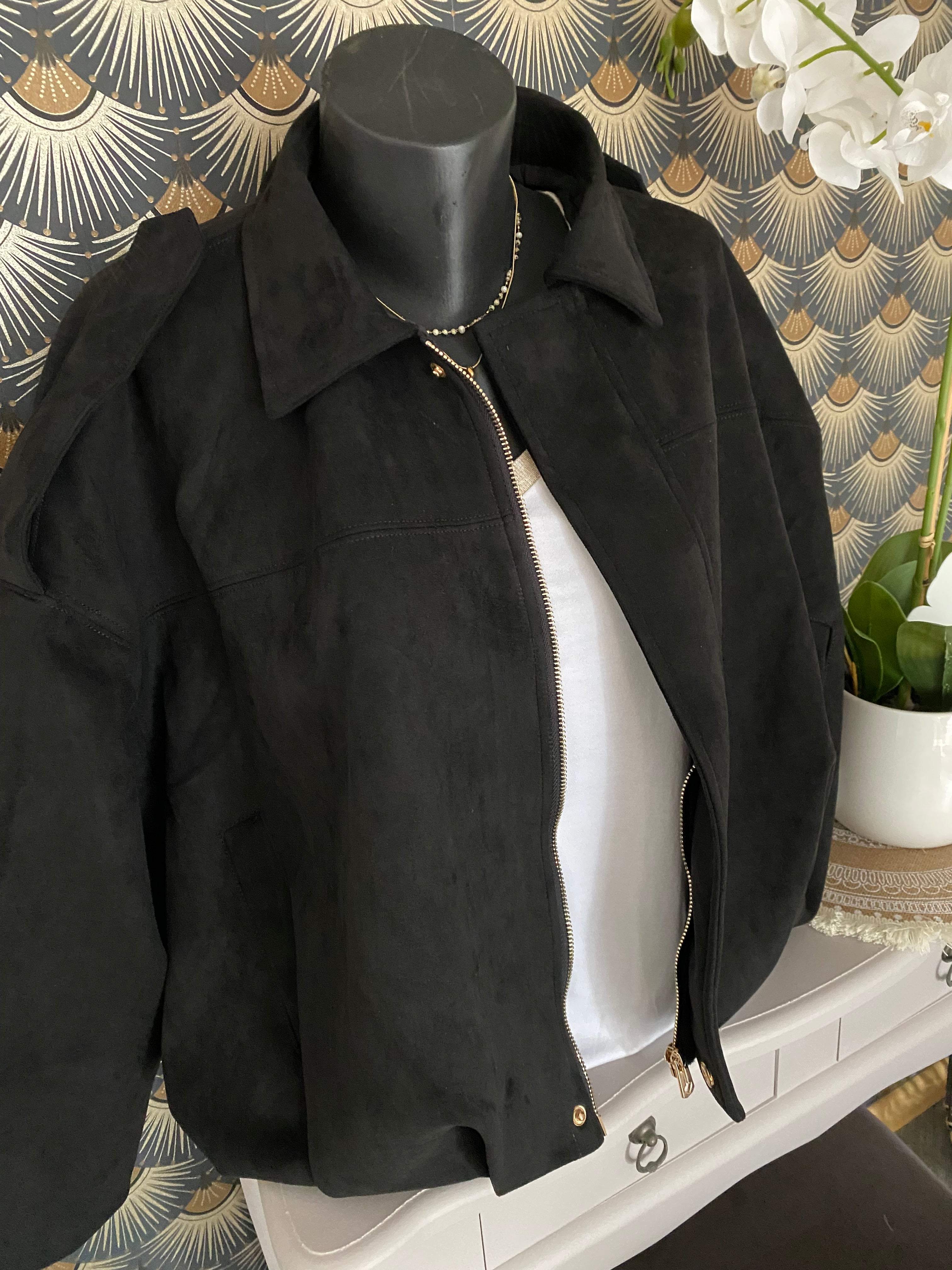 VESTE SARA NOIRE TAILLE L