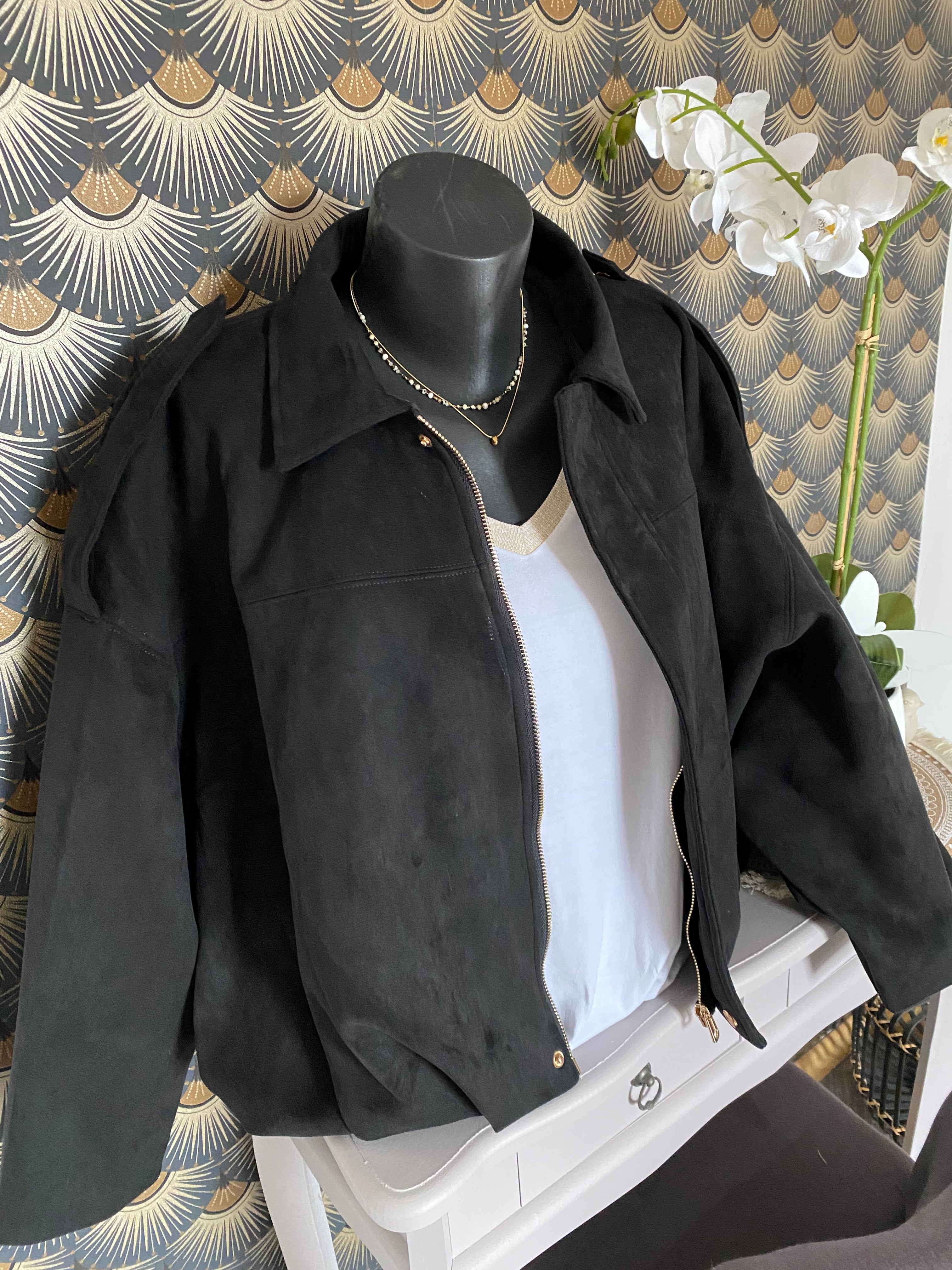 VESTE SARA NOIRE TAILLE L