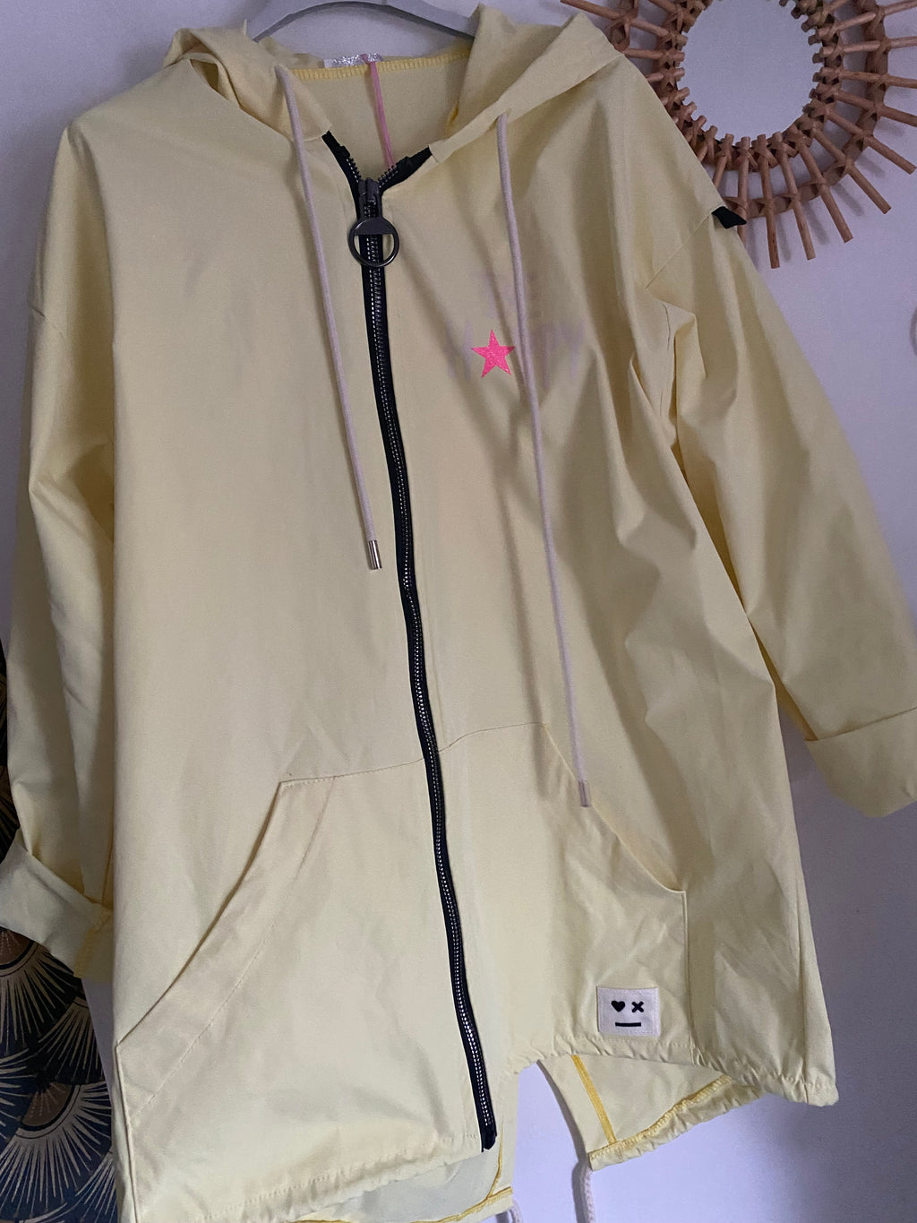 PARKA CARLA JAUNE PALE  TAILLE UNIQUE 38/46