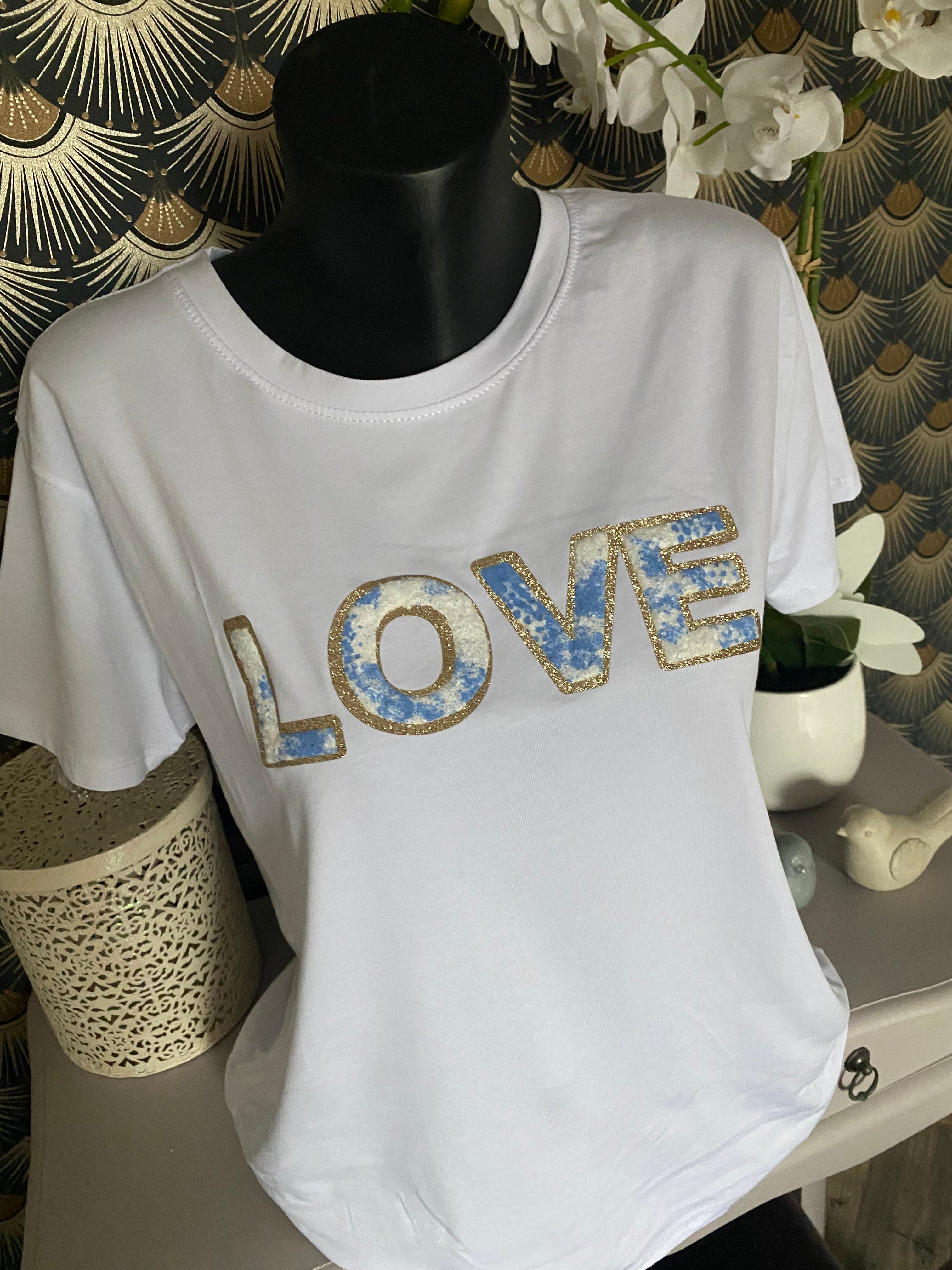 TEE SHIRT LOVE BLEU TAILLE UNIQUE 36/42