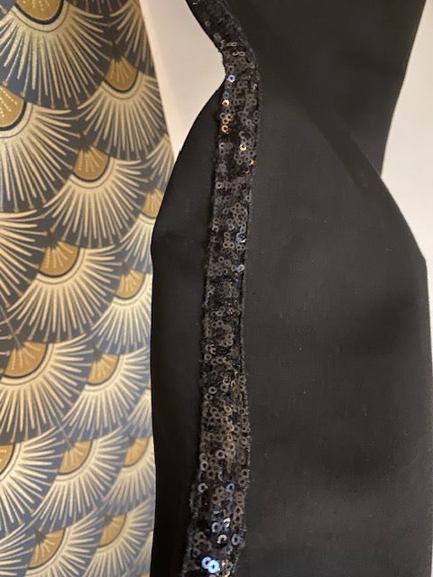 PANTALON DE FETE AVEC  BANDE SEQUINS   S/M/L/XL