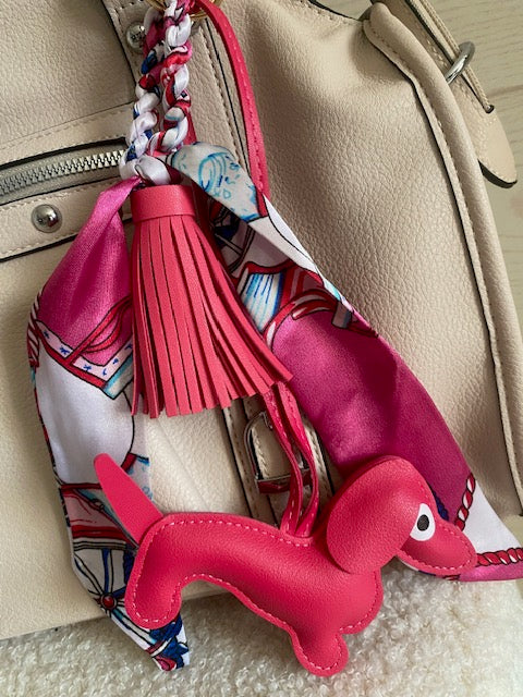 SAC:  PORTE CLES DE SAC          MOTIF CHIEN         12 COLORIS DIFFERENTS