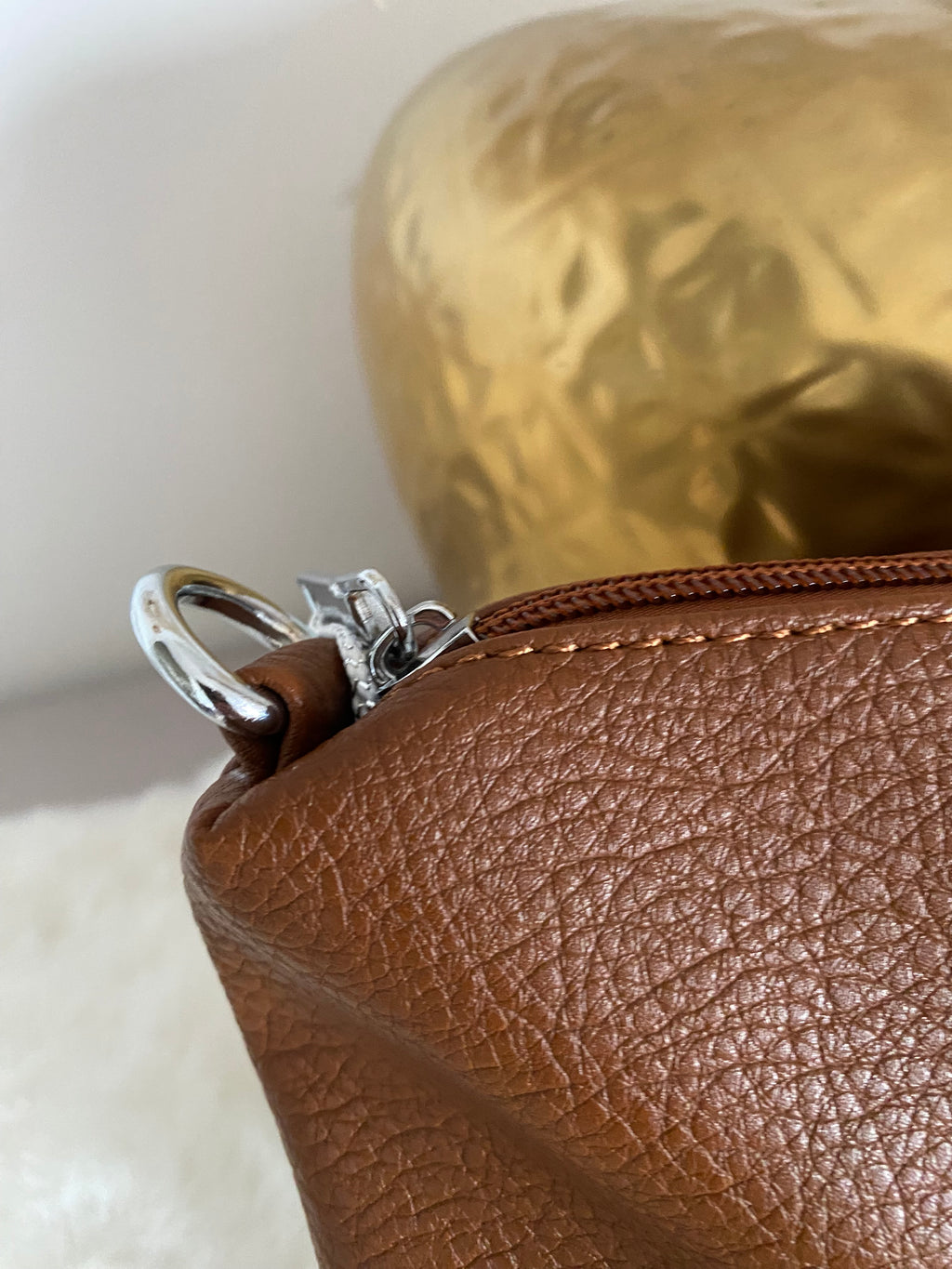 SAC  A MAIN GOUTTE CAMEL