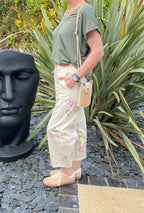 PANTALON FLEURI  TAILLE S/M OU ML