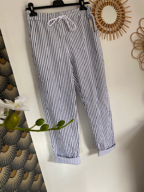 PANTALON RAYE  Bleu marine   38/42