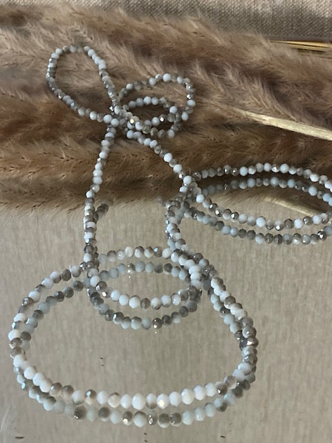 BRACELET COLLIER CRISTAL GRIS ET BLANC