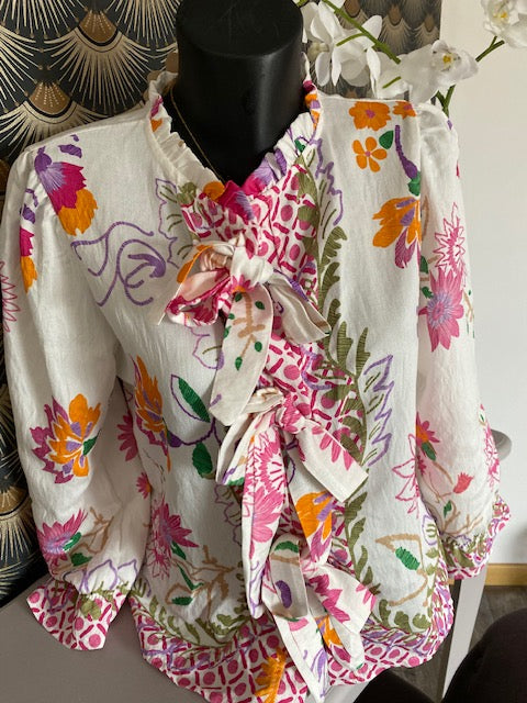 BLOUSE FLEURS AVEC NOEUDS  36/40 PETIT 42   5 COULEURS