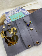 SAC RANGE BIJOUX  EN SUEDINE GRIS