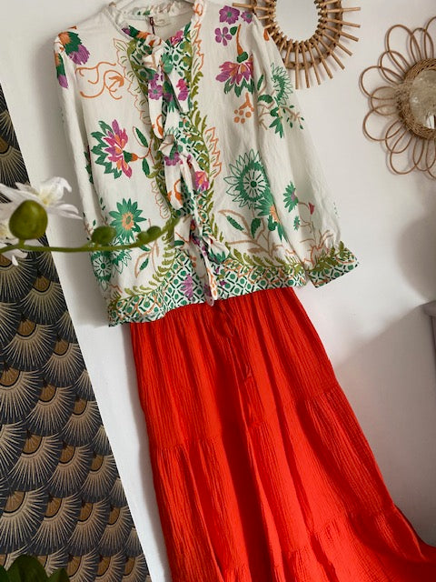 BLOUSE FLEURS AVEC NOEUDS  36/40 PETIT 42   5 COULEURS