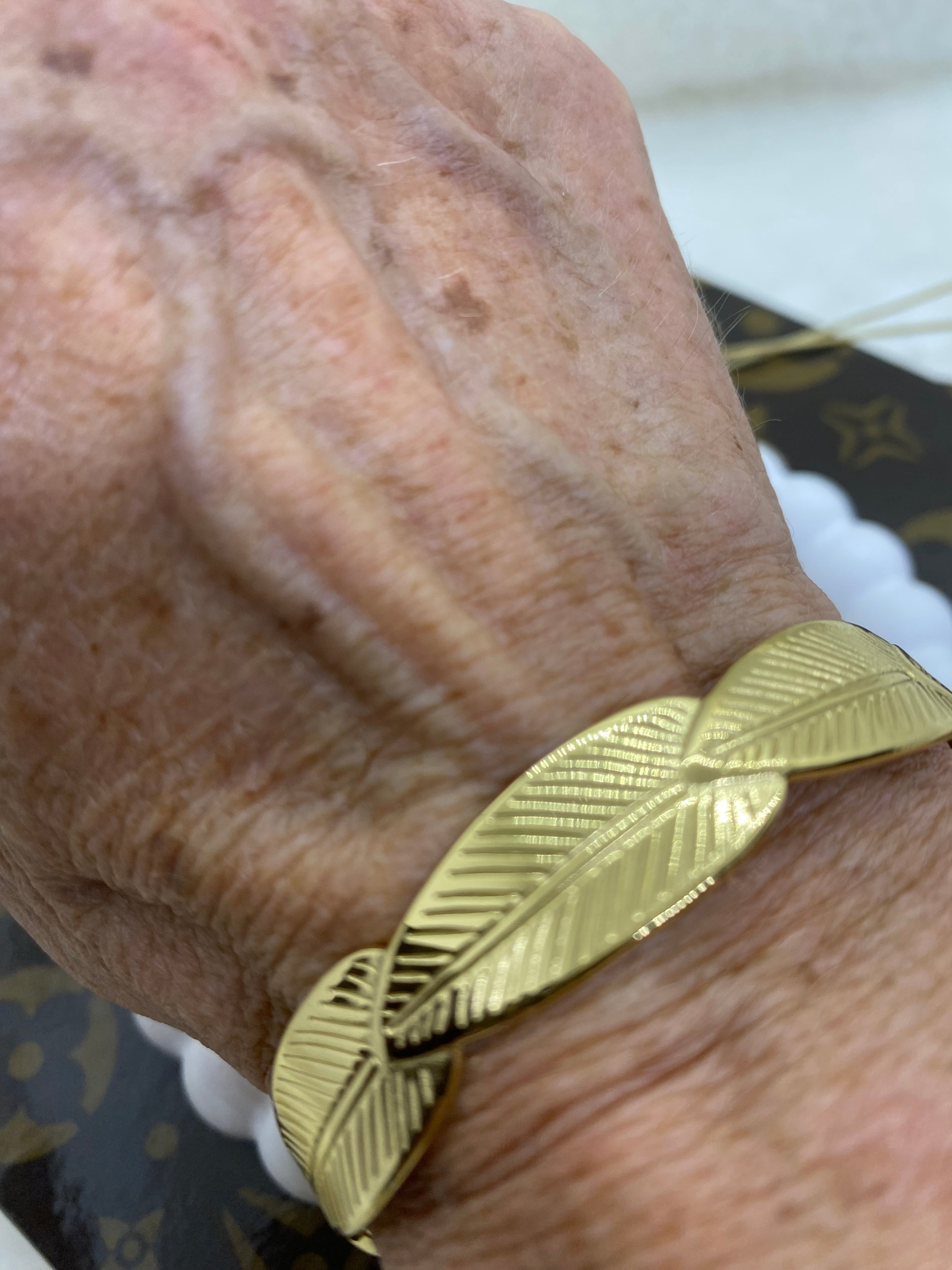 BRACELET MANCHETTE FEUILLE  ACIER INOXYDABLE