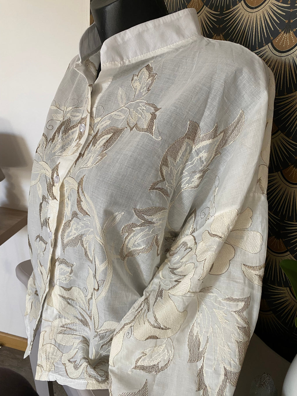 CHEMISE CORINNE BRODEE  ECRU ET TAUPE   TU 36/44