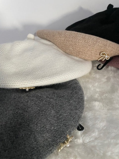 BERET ANGORA     6 COULEURS (CATEGORIE BONNETS )