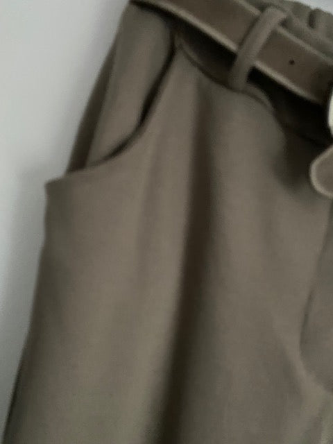 PANTALON 99 TAUPE  42AU 46