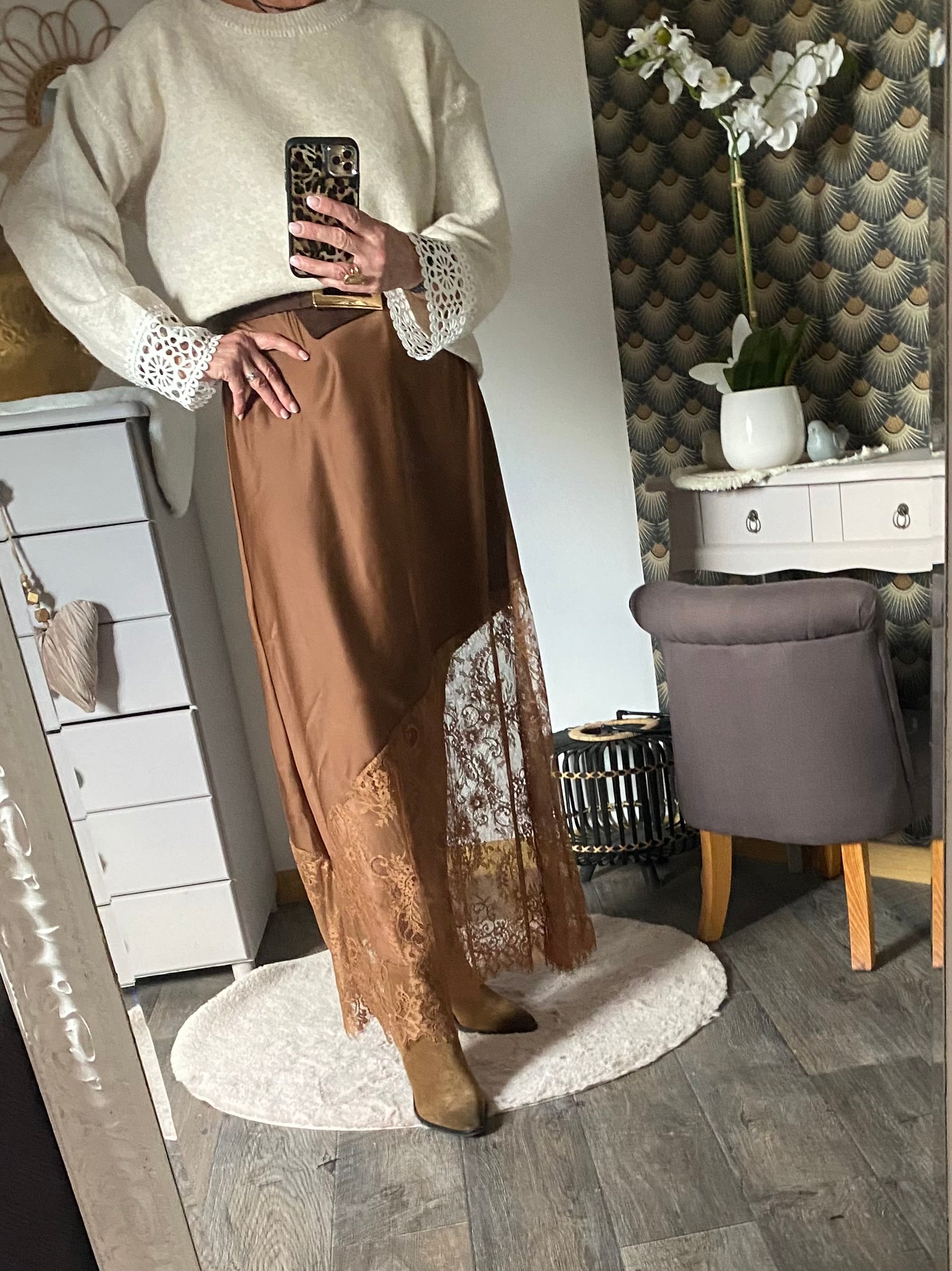 JUPE SATIN DENTELLE CAMEL    TU 38/44