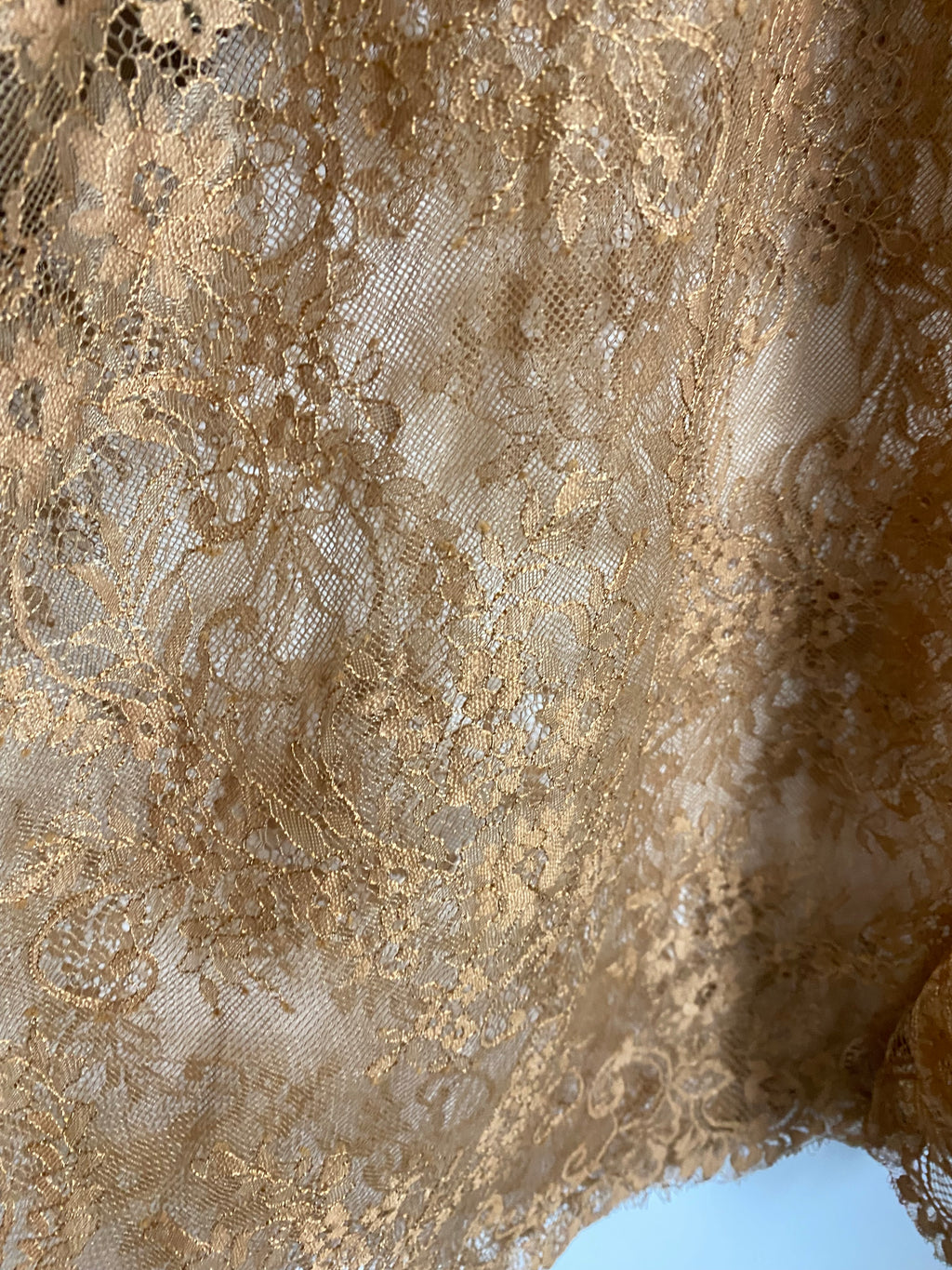 JUPE SATIN DENTELLE CAMEL    TU 38/44