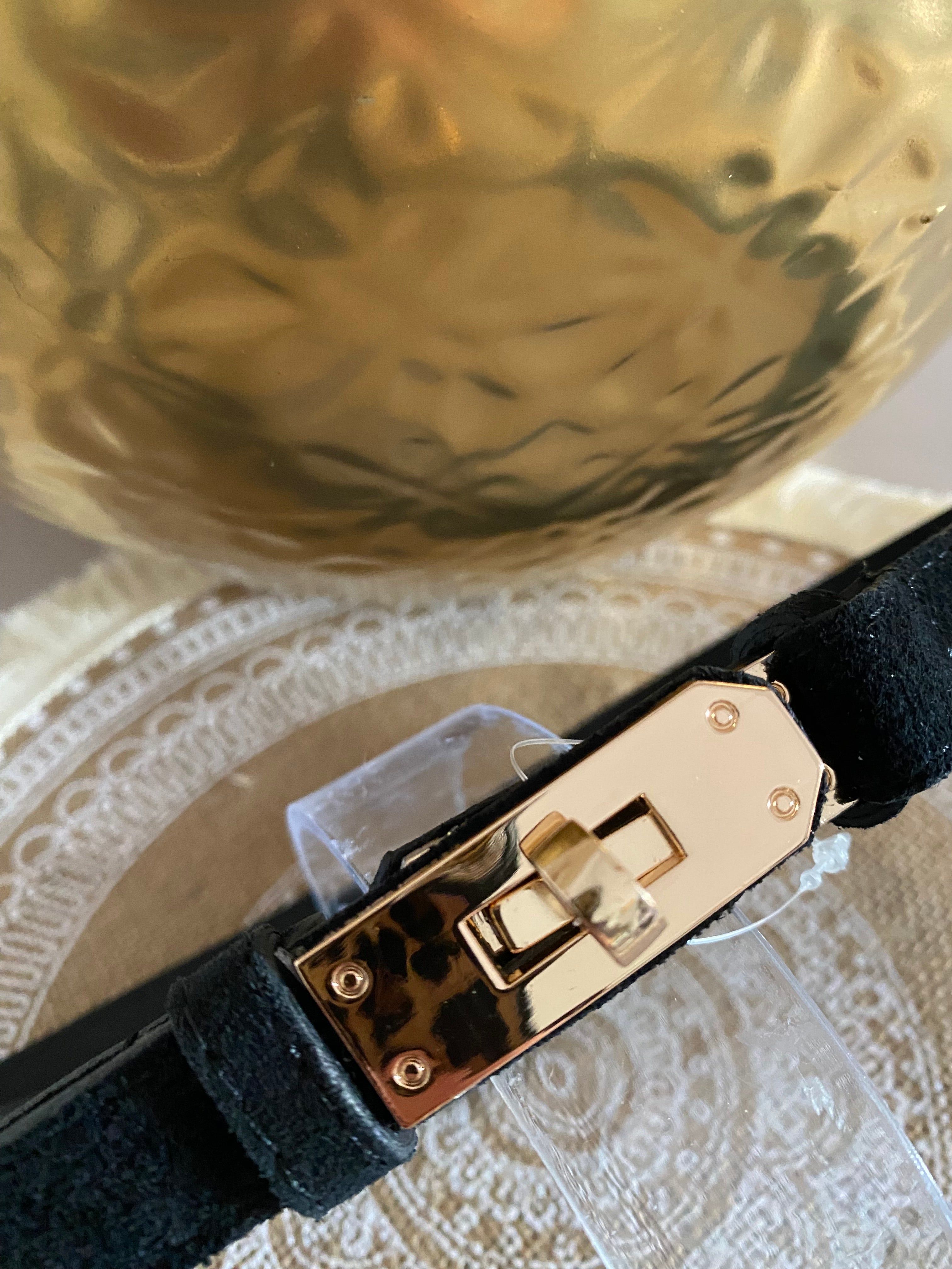 CEINTURE H  REGLABLE CROUTE DE CUIR  ( COCOLAT, NOIR,CAMEL, DORE , BORDEAUX,TAUPEE)